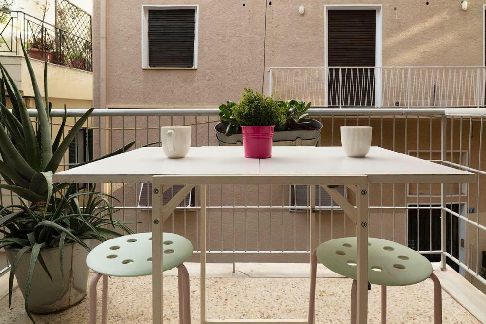 Vintage Apartment Next To Acropolis Museum Atenas Exterior foto
